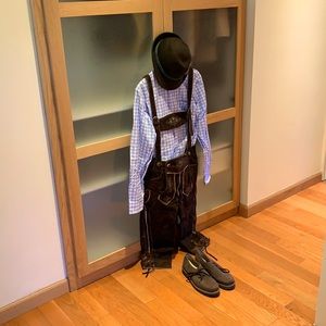 Authentic German Lederhosen / Oktoberfest Halloween Costume (M)